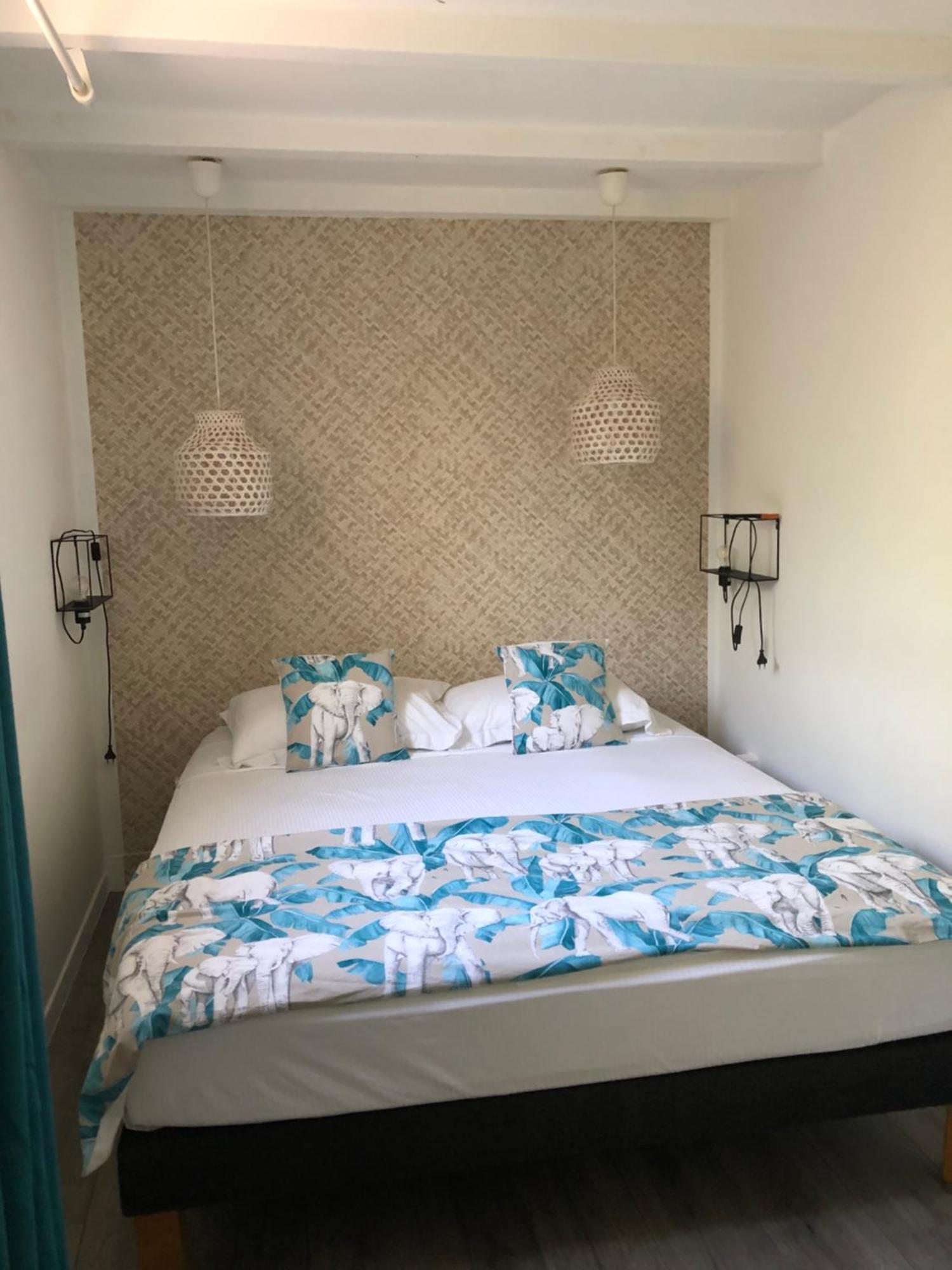 2 Pieces Independant Avec Son Jardinet Prive Otel Borgo  Dış mekan fotoğraf