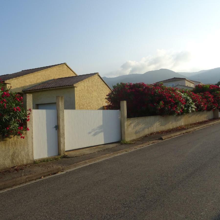 2 Pieces Independant Avec Son Jardinet Prive Otel Borgo  Dış mekan fotoğraf